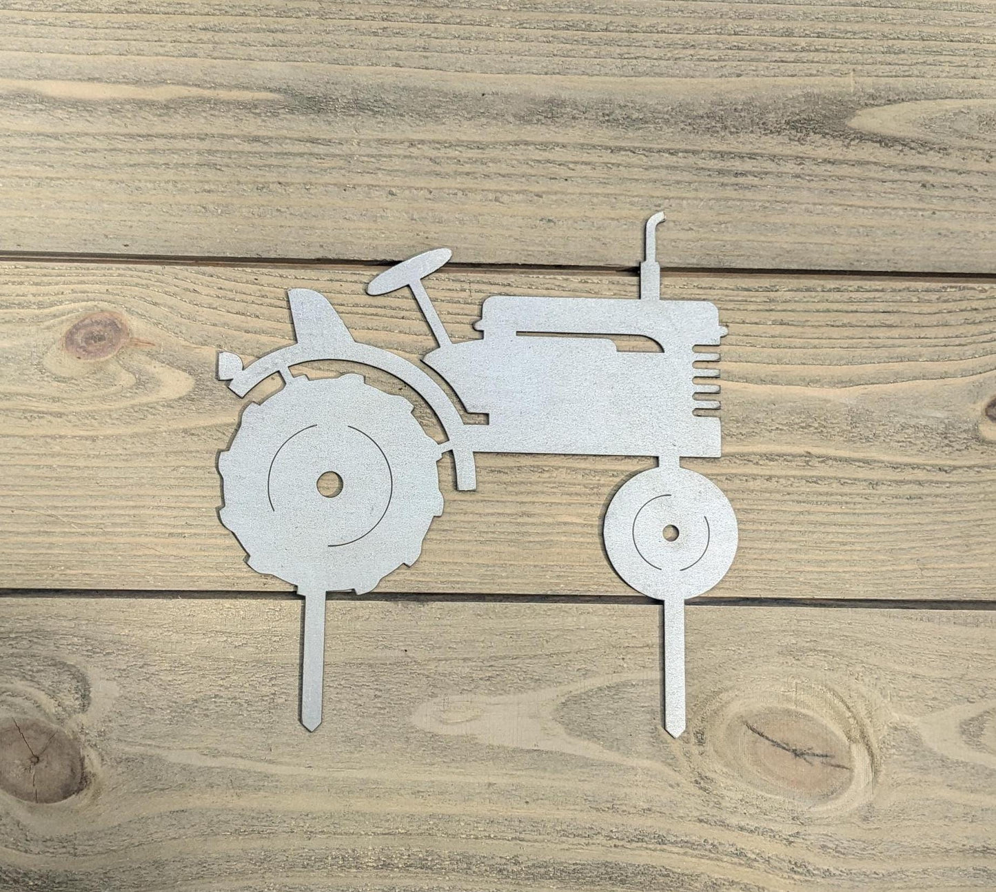 Tractor Metal Garden Stake, Farm Memorial Gift, Loss of Farmer, Rustic Tractor Grave Marker, Sympathy Gift for Dad Grandpa, Remembrance