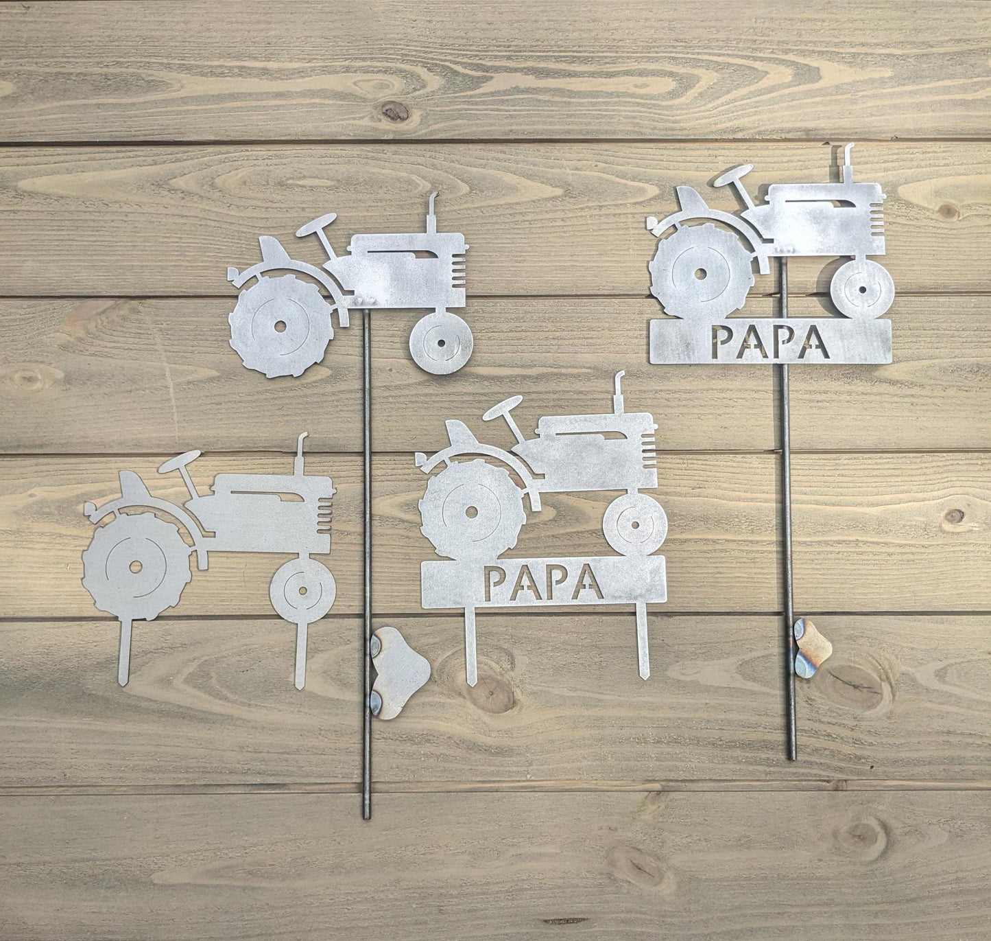 Tractor Metal Garden Stake, Farm Memorial Gift, Loss of Farmer, Rustic Tractor Grave Marker, Sympathy Gift for Dad Grandpa, Remembrance